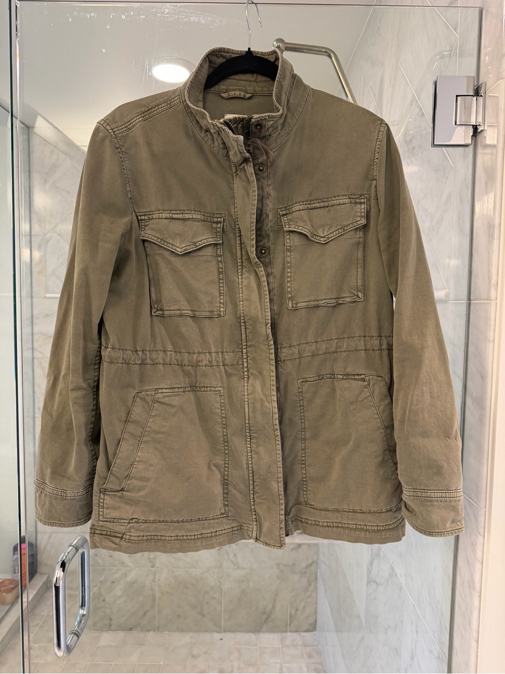 Gap utility jacket. Cute details. Waist can be cinched.